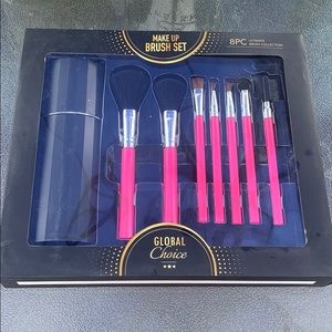 MAKE UP BRUSH SET 8pc Brush collection